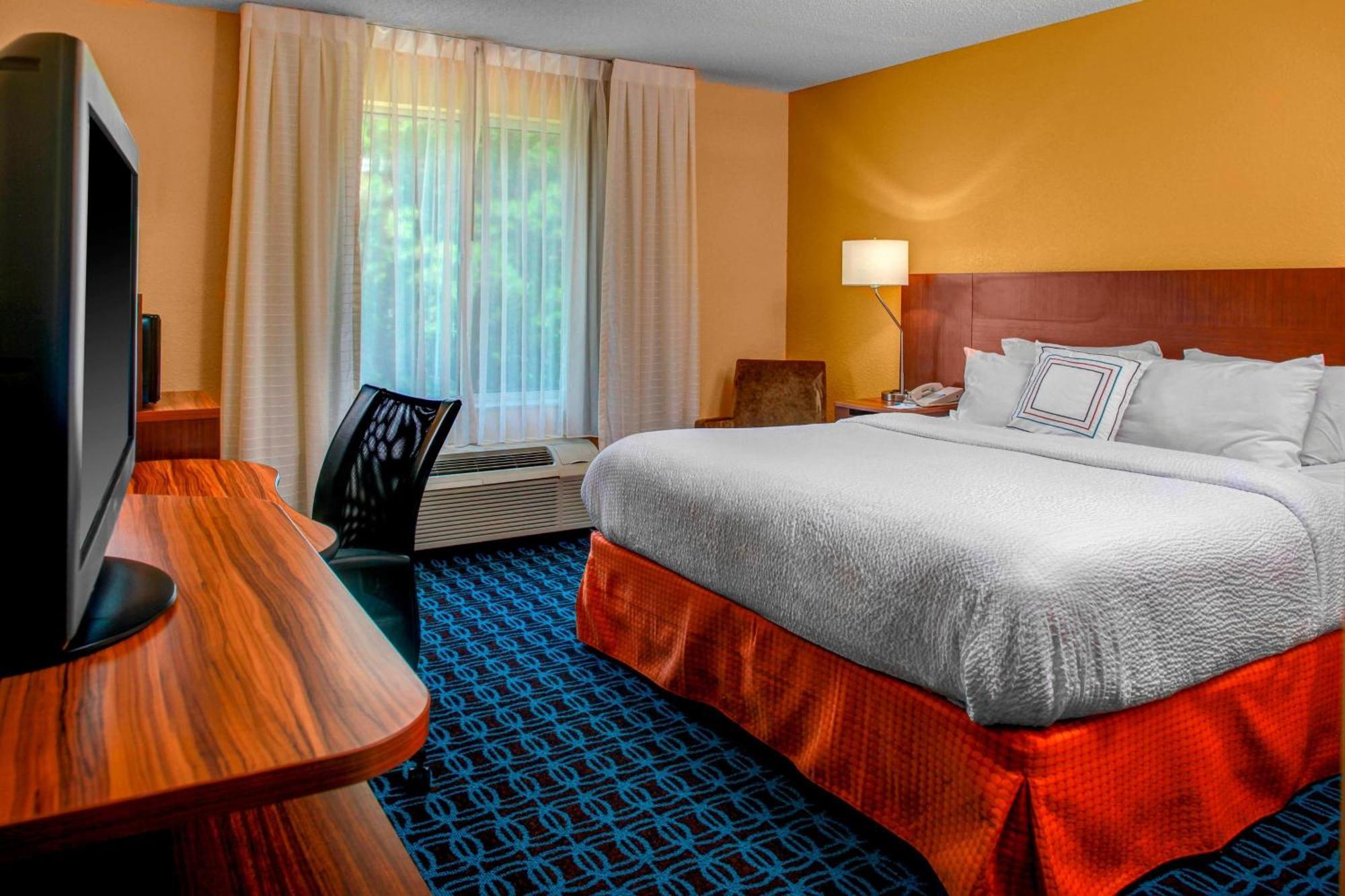 Fairfield Inn And Suites By Marriott Emporia I-95 Εξωτερικό φωτογραφία